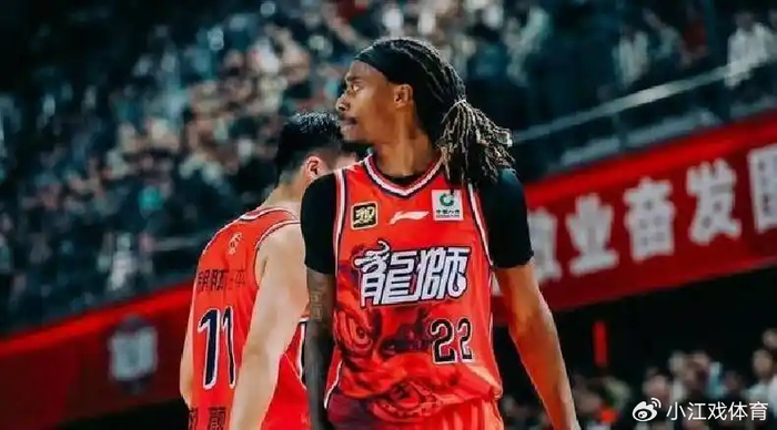 乐鱼-被弃用，麦考尔离队？谁注意杜锋选择，前后投入超200万美元|广东男篮|萨姆纳|大外援|签约|广州男篮_新浪体育_新浪新闻